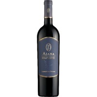 Ferruccio Deiana Ajana Rosso Isola dei Nuraghi IGT Cuvee aus 60 Proz. Cannonau, 25 Proz. Carignano, 15 Proz. Bovale Sardo 18 Monate in Eichenholzfässern gereift