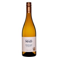 MAD Haus Marienberg Neuburger Leithaberg DAC