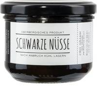Schwarze Nüsse