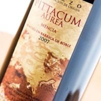 Pittacum Aurea