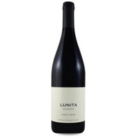 Chacra Lunita Pinot Noir