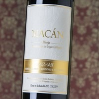 Macán
